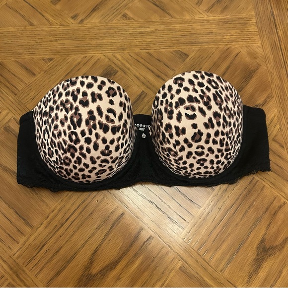 Strapless Torrid Multiway Leopard Print & Black scalloped lace bra - Picture 2 of 9